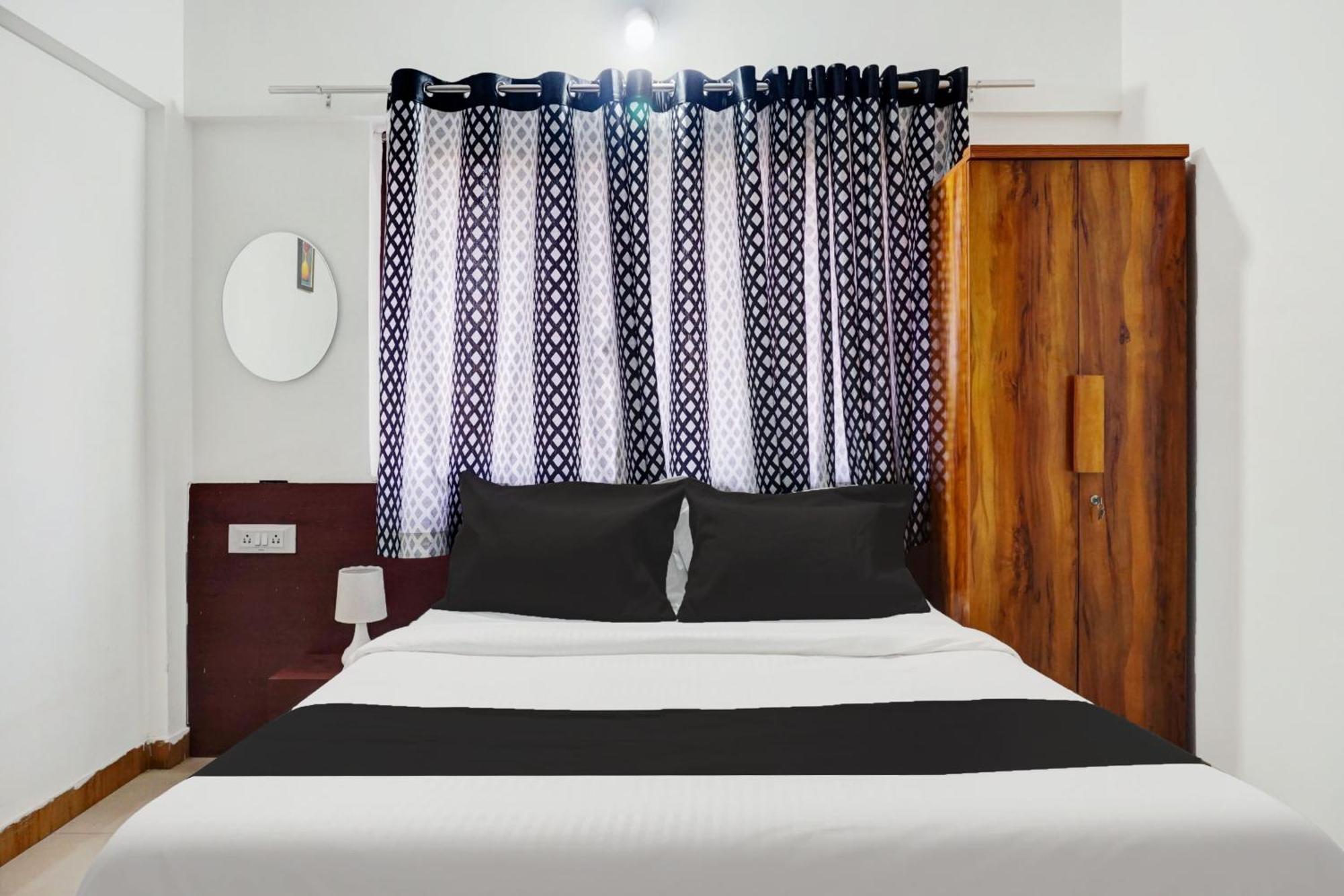 Hotel O Nisarg Villa Pune Ngoại thất bức ảnh